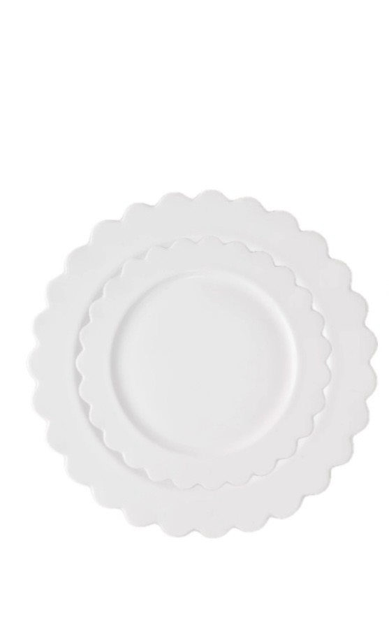 White Scallop Dinner Plate