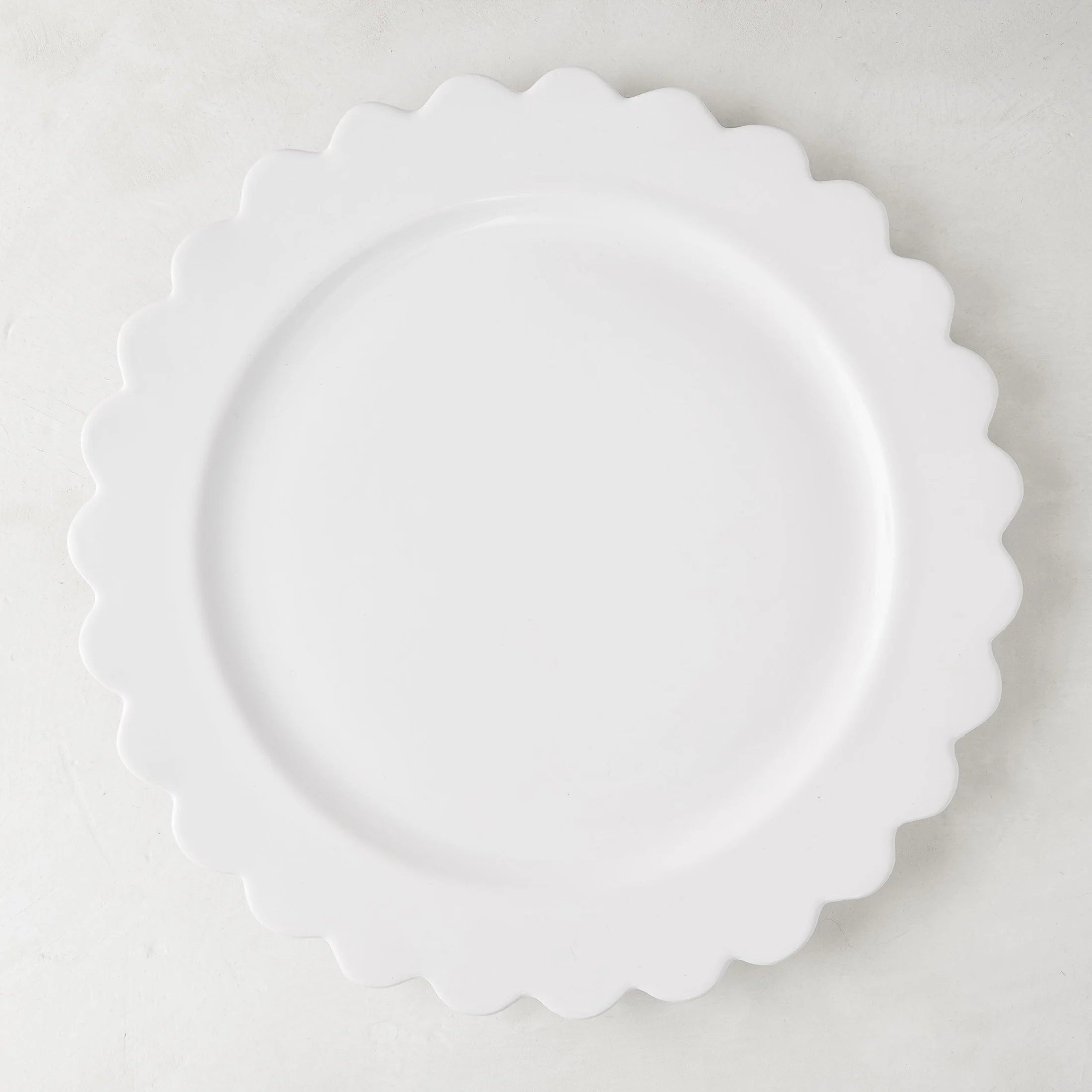 White Scallop Dinner Plate